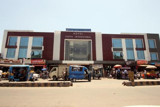 Hotel Sachin International, Haridwar Kankhal Екстер'єр фото